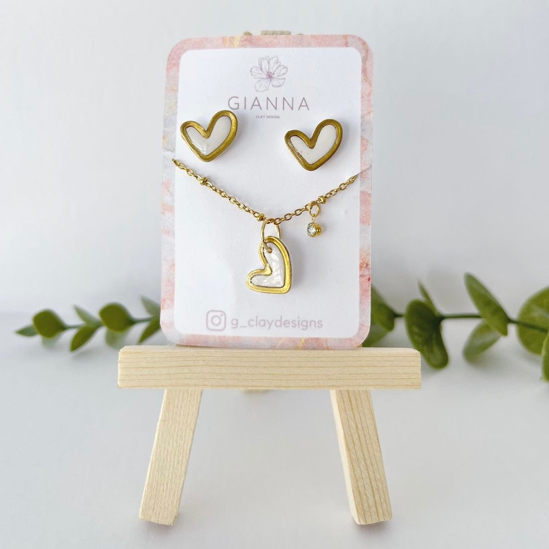 Amor Set in Pearl