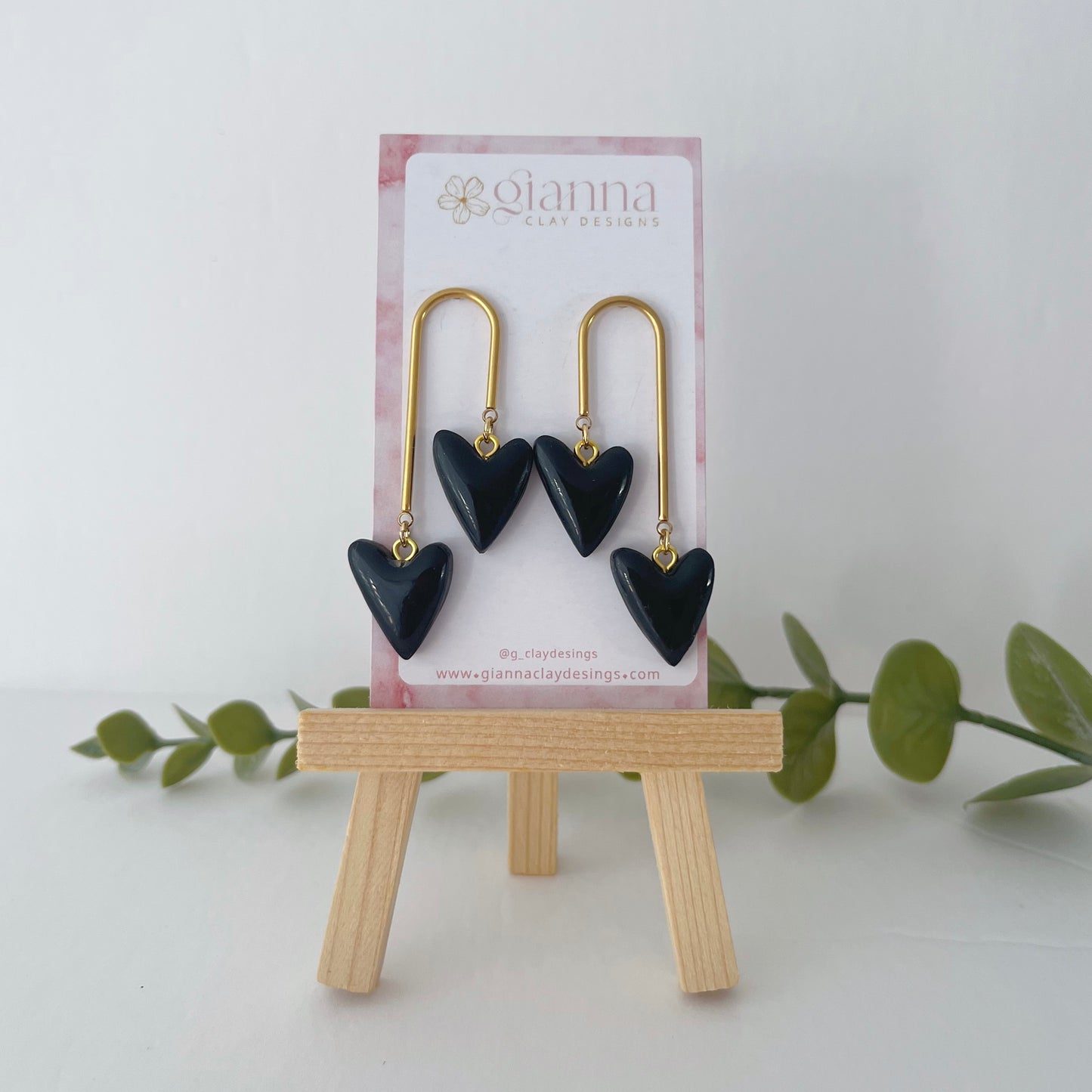Hanging Hearts in Black